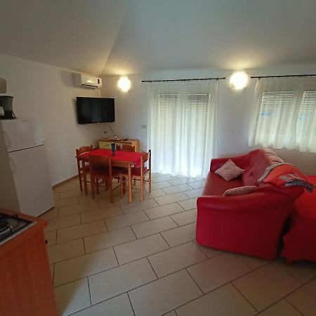 Apartment Studio Ta-Ti Umag Buitenkant foto