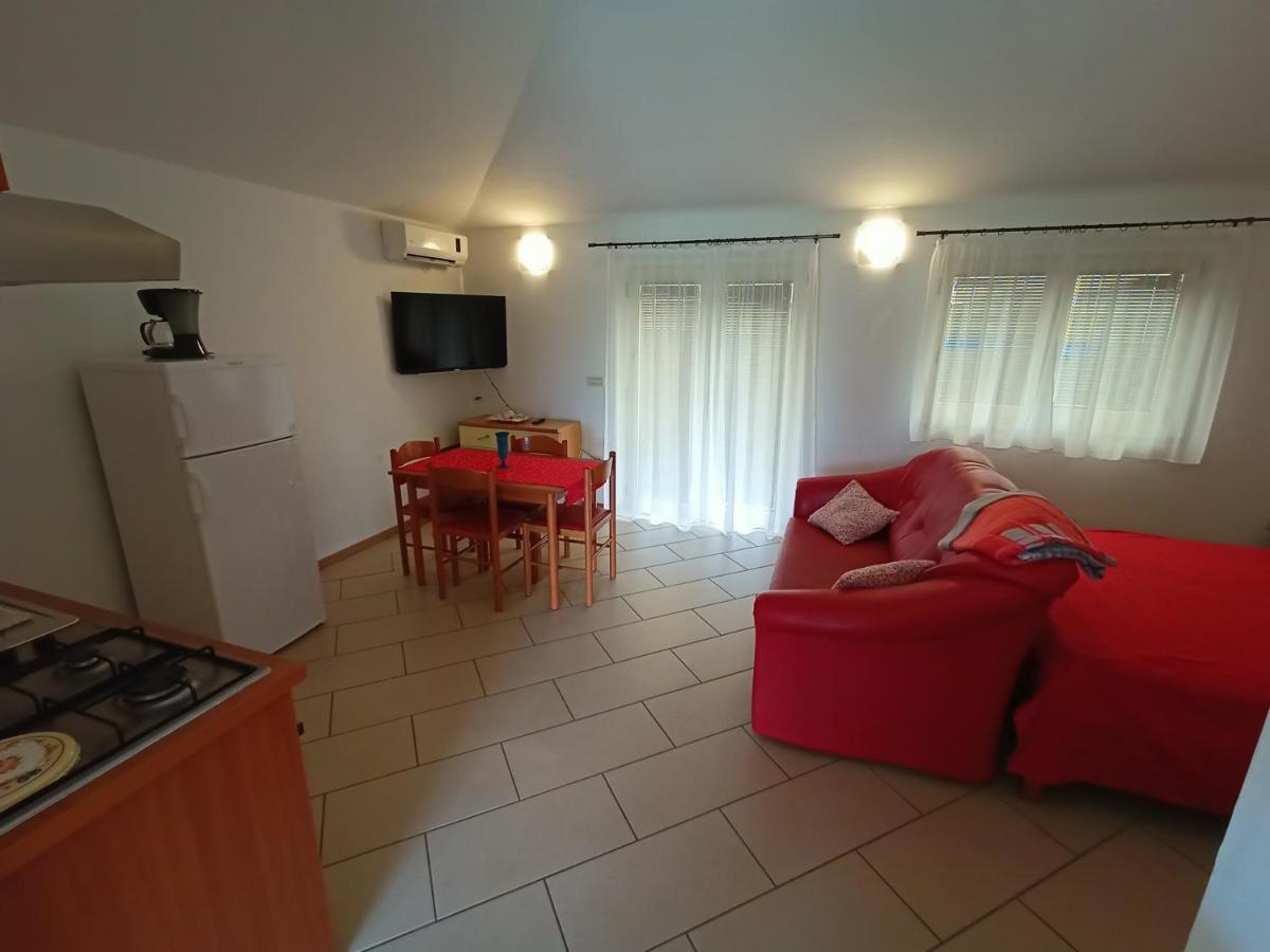 Apartment Studio Ta-Ti Umag Buitenkant foto